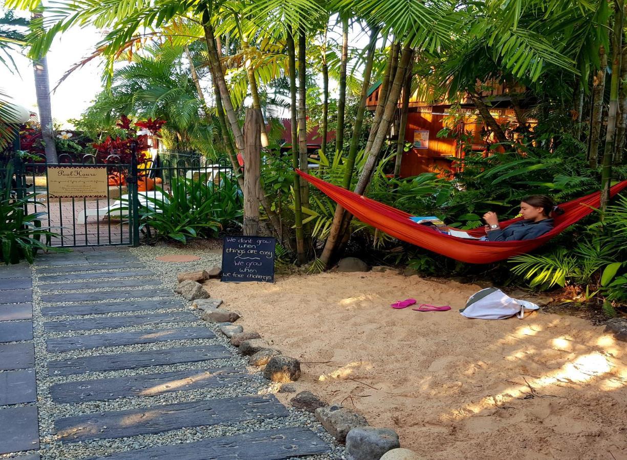 Tropic Days Boutique Hostel Cairns Zewnętrze zdjęcie