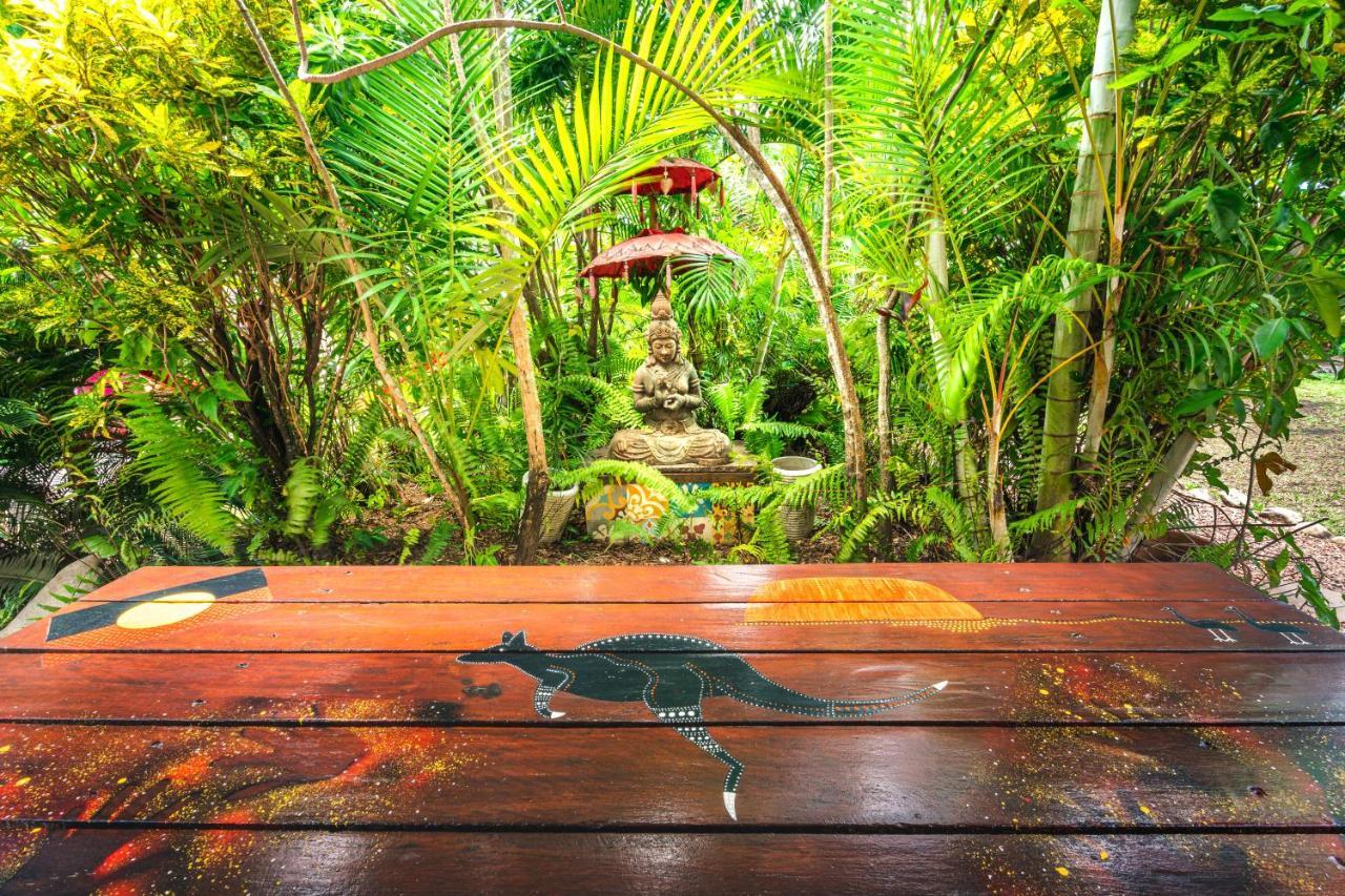 Tropic Days Boutique Hostel Cairns Zewnętrze zdjęcie